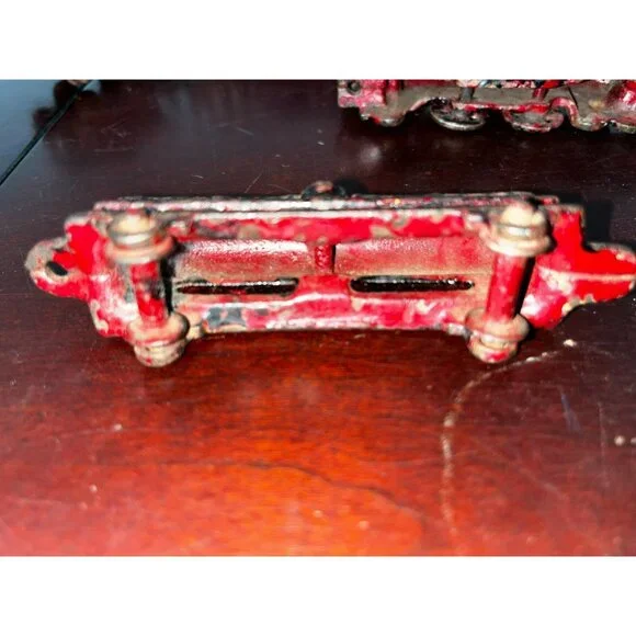 Antique Kilgore Cast Iron Toy Floor Train 4-piece set engine locomotive caboose